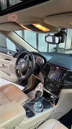 جيب جراند شيروكي